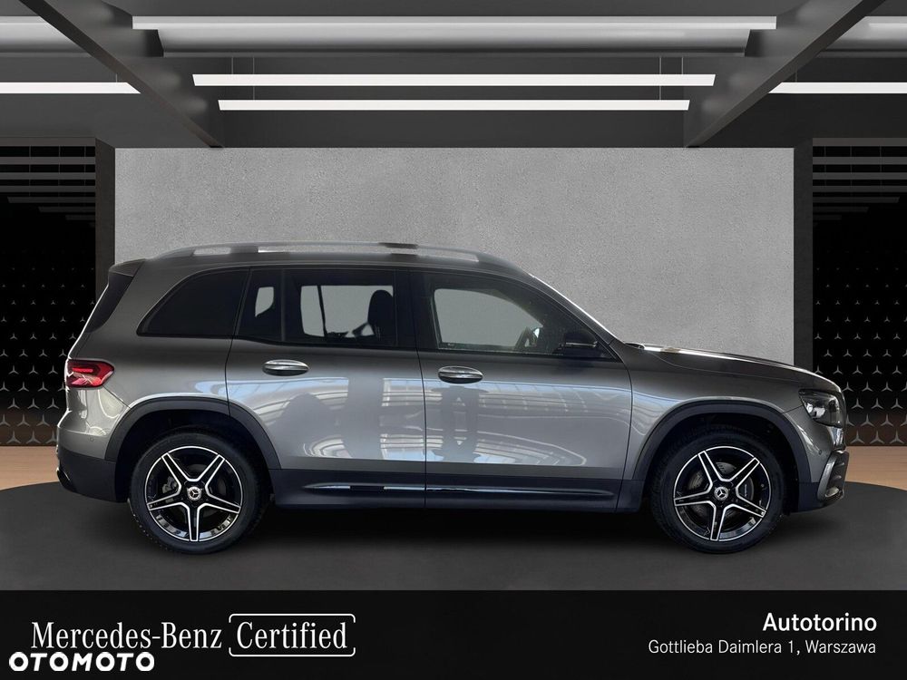 Mercedes-Benz GLB - 7