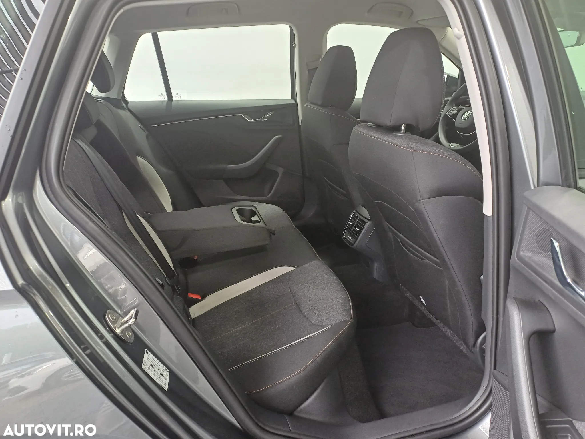 Skoda Kamiq 1.5 TSI DSG Selection - 30