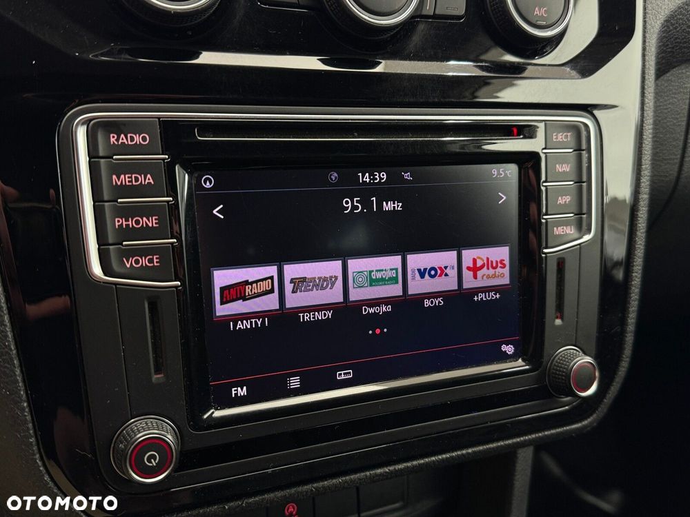 Volkswagen Caddy - 26