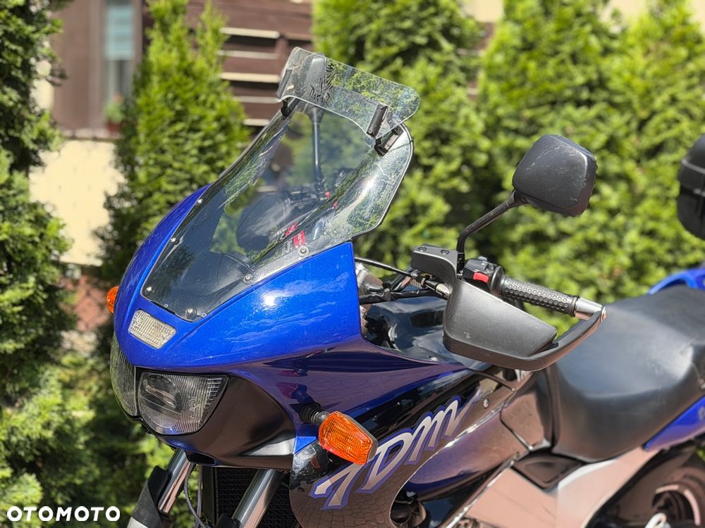 Yamaha TDM - 18