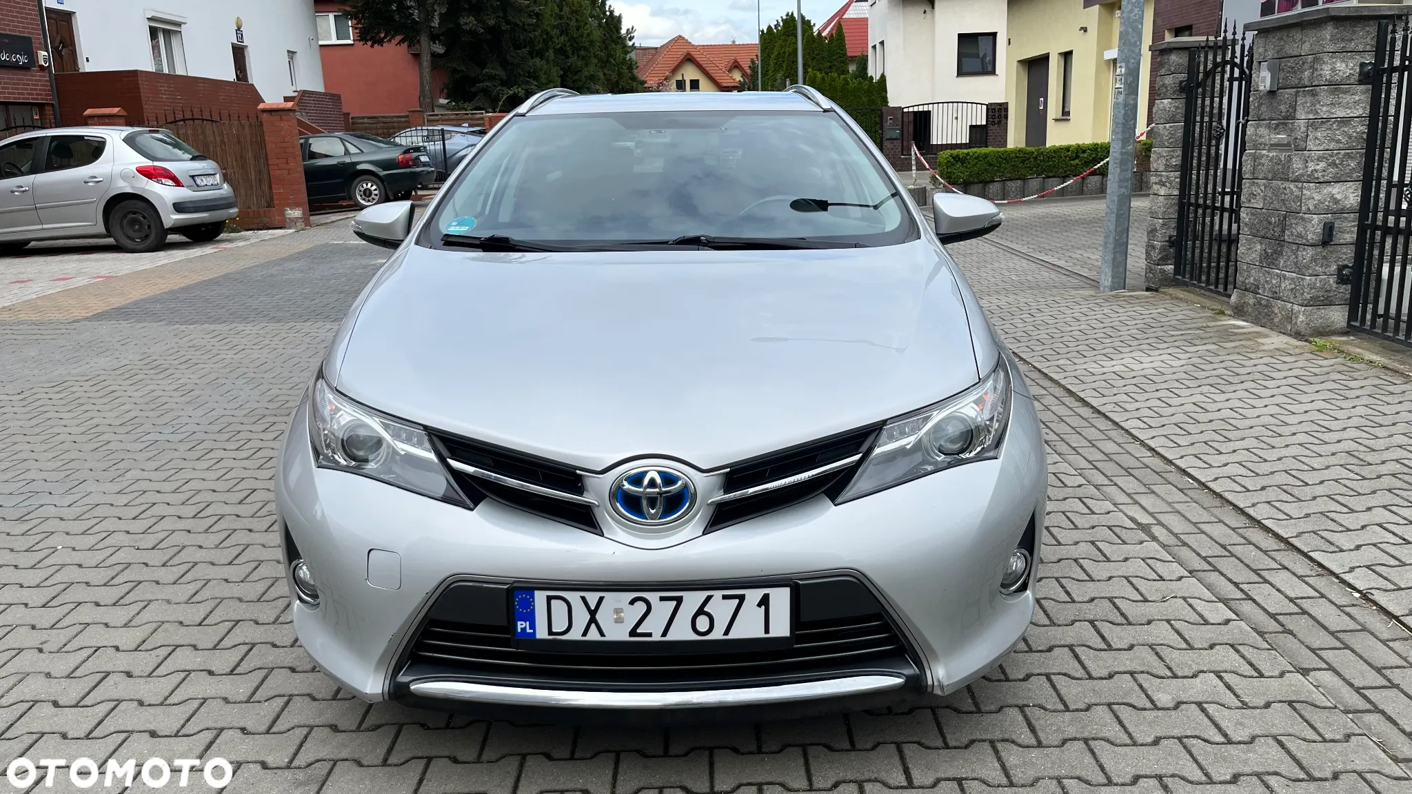 Toyota Auris - 2