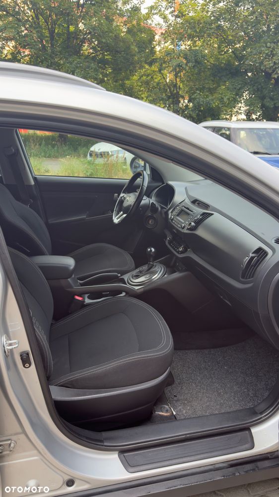 Kia Sportage 2,0 CRDI AWD Spirit - 22