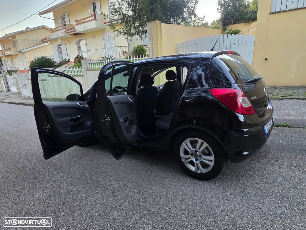 Opel Corsa 1.3 CDTi Enjoy EcoFLEX - 18