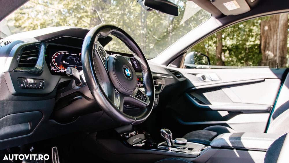 BMW M2 M235i xDrive - 30