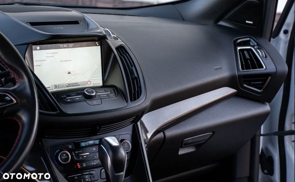 Ford Kuga - 9