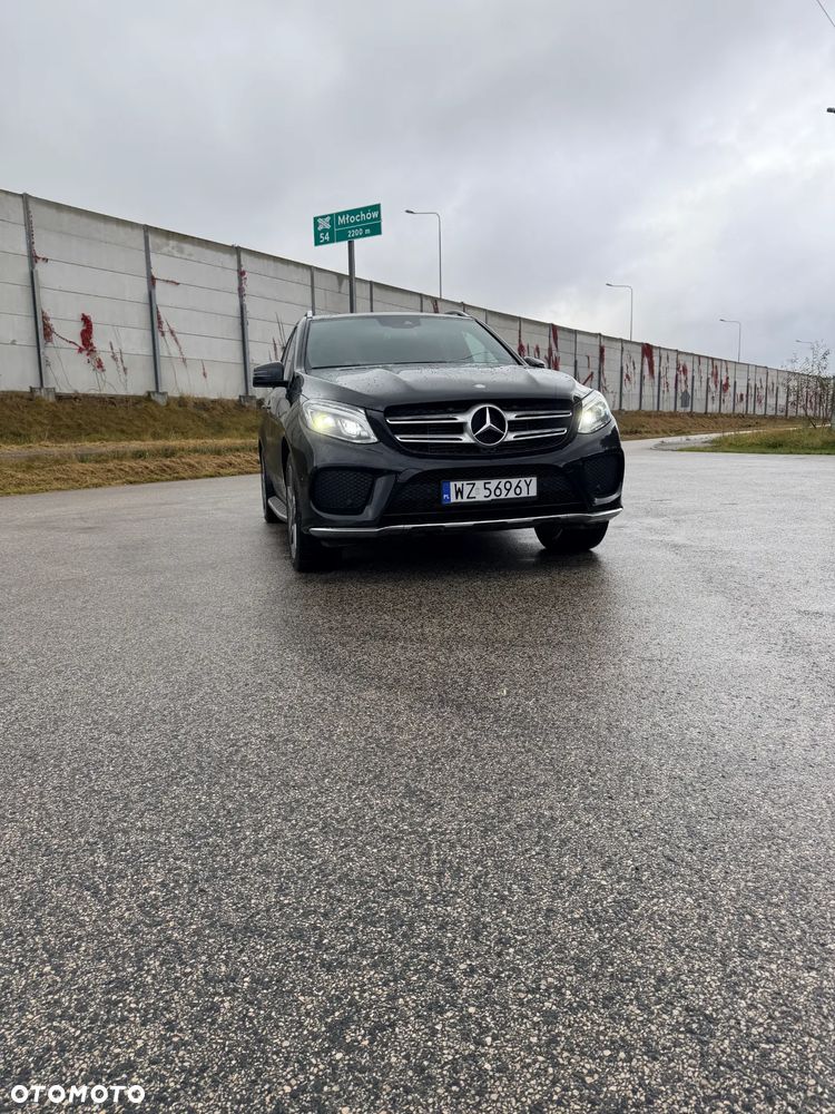 Mercedes-Benz GLE 350 d 4-Matic - 2