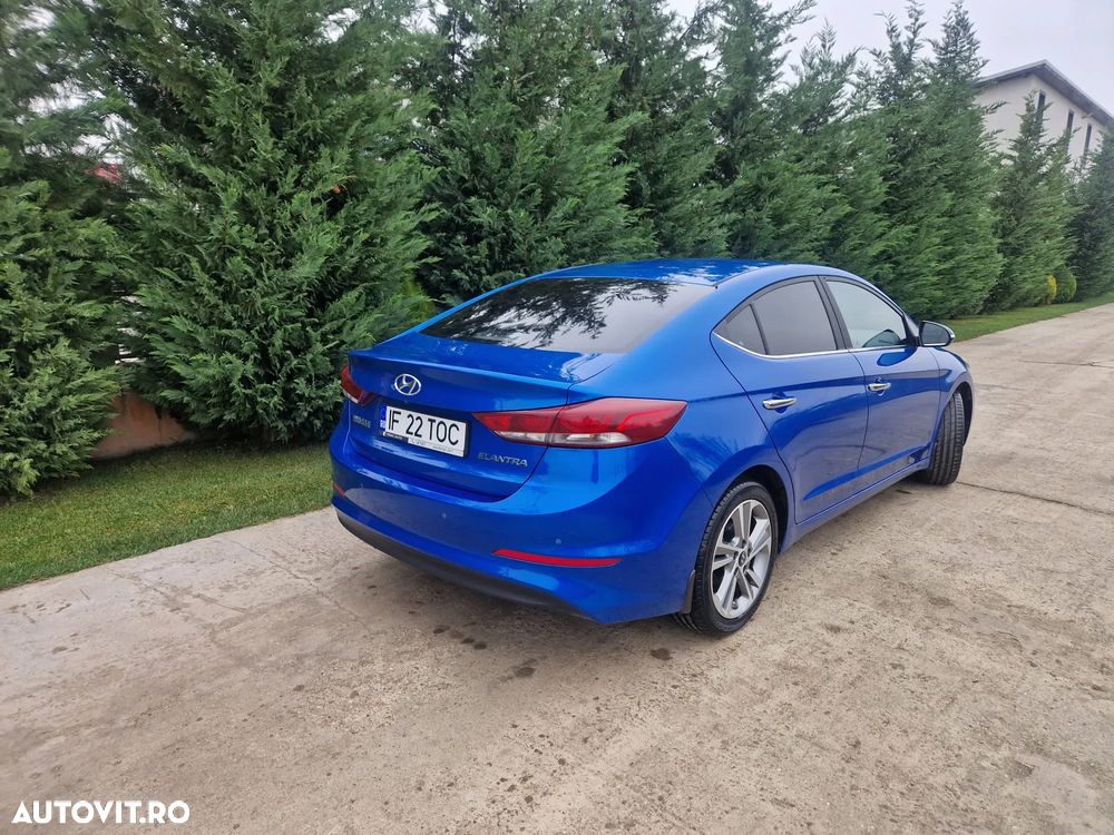 Hyundai Elantra 1.6 MPi Exclusive - 10