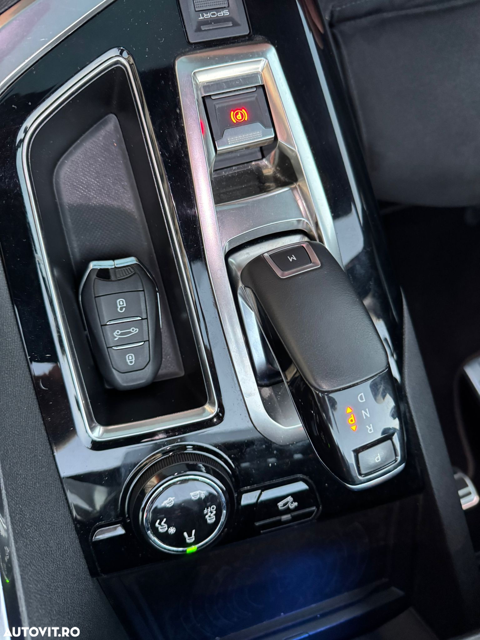 Peugeot 3008 BlueHDi 180 Stop & Start EAT6 GT - 7