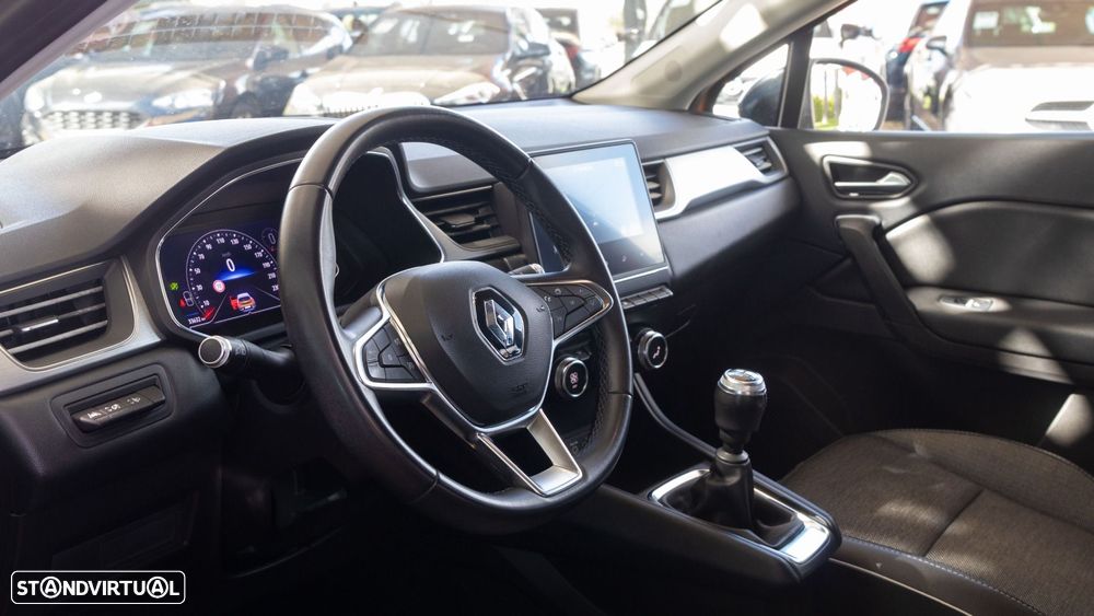 Renault Captur 1.0 TCe Exclusive - 4