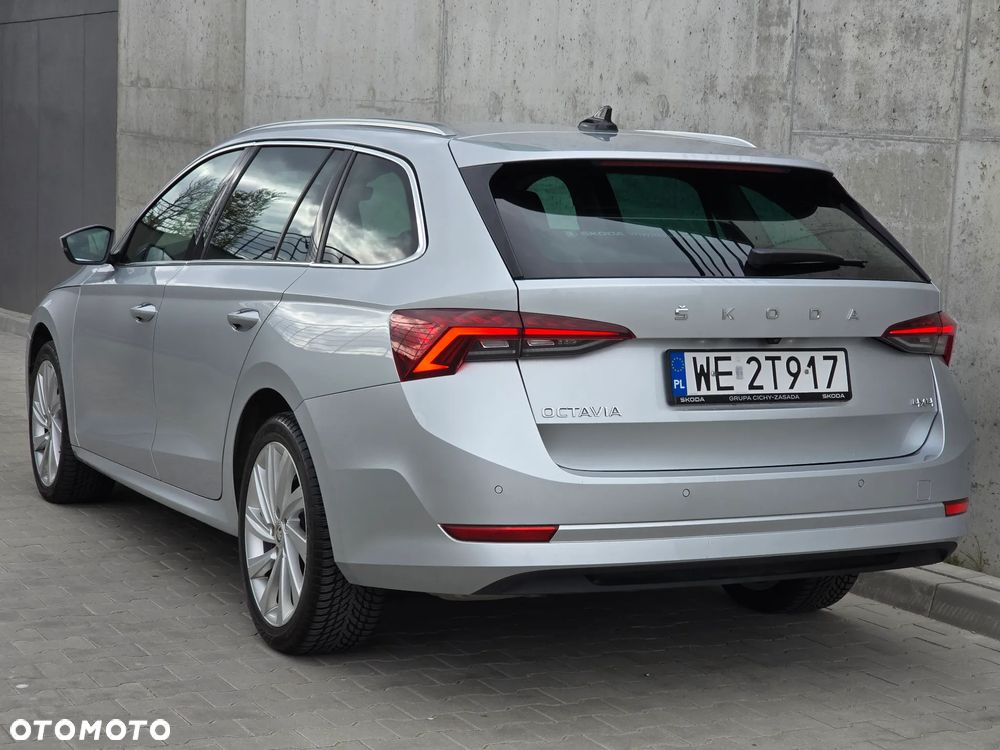 Skoda Octavia 2.0 TDI 4x4 Style DSG - 4