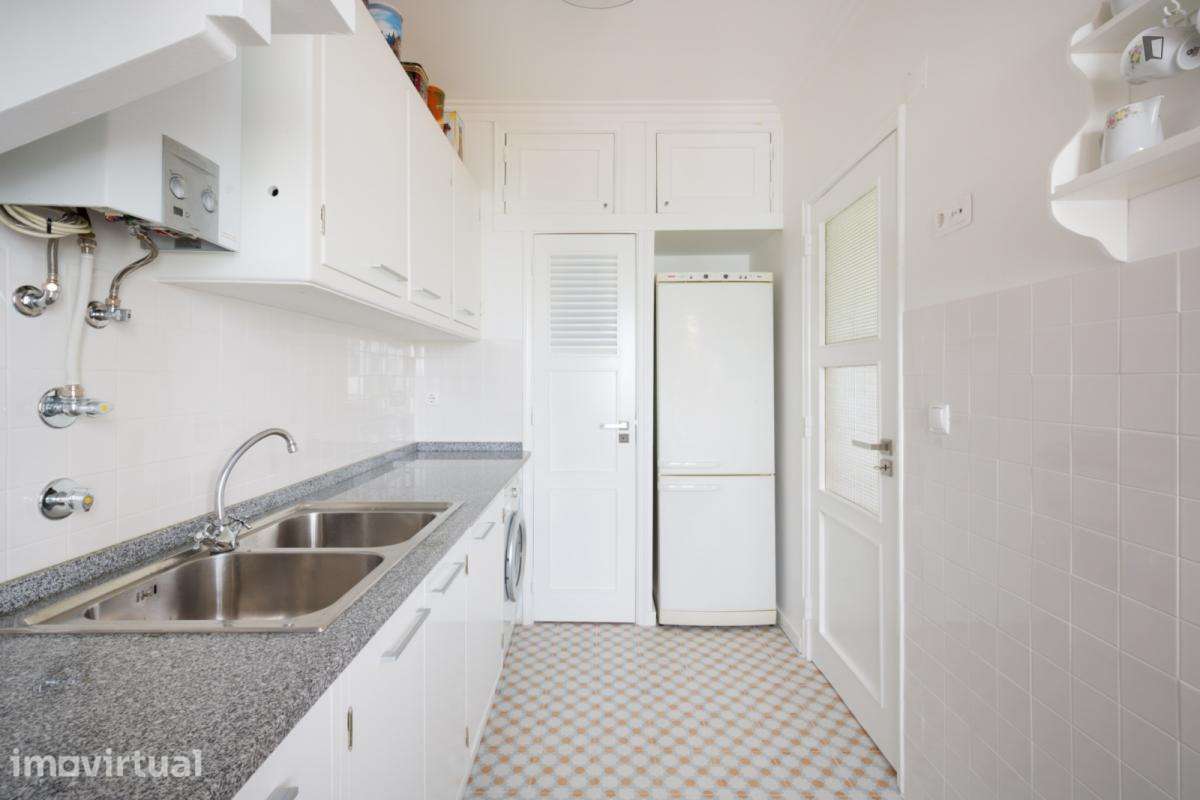 Apartamento com 1 quartos - localizado em Intendente Lisbon - Grande imagem: 5/14