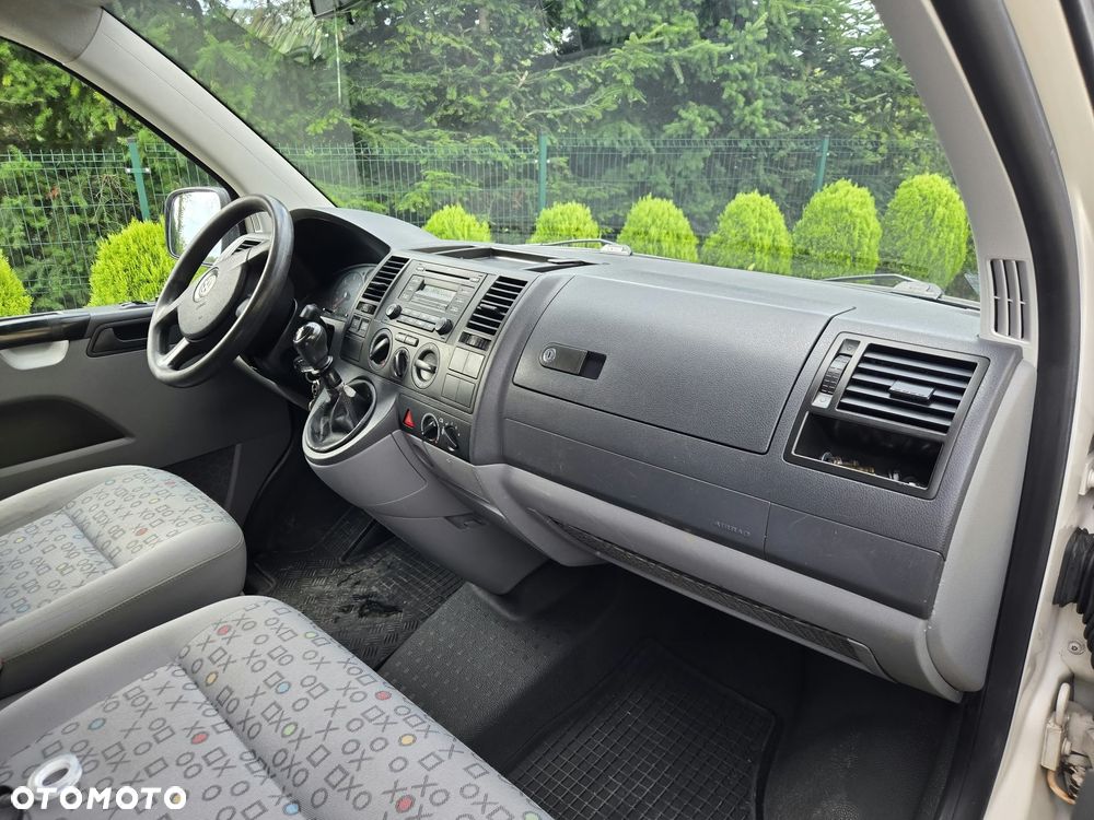 Volkswagen Caravelle L1 Comfortline - 8