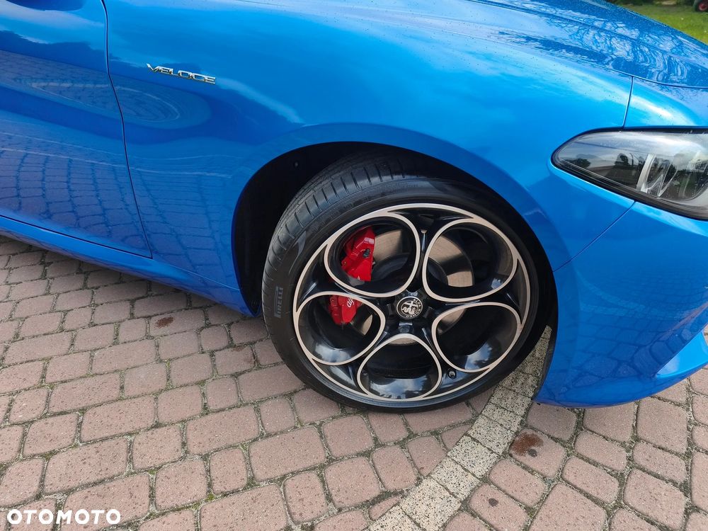 Alfa Romeo Giulia 2.0 Turbo Veloce Q4 - 21