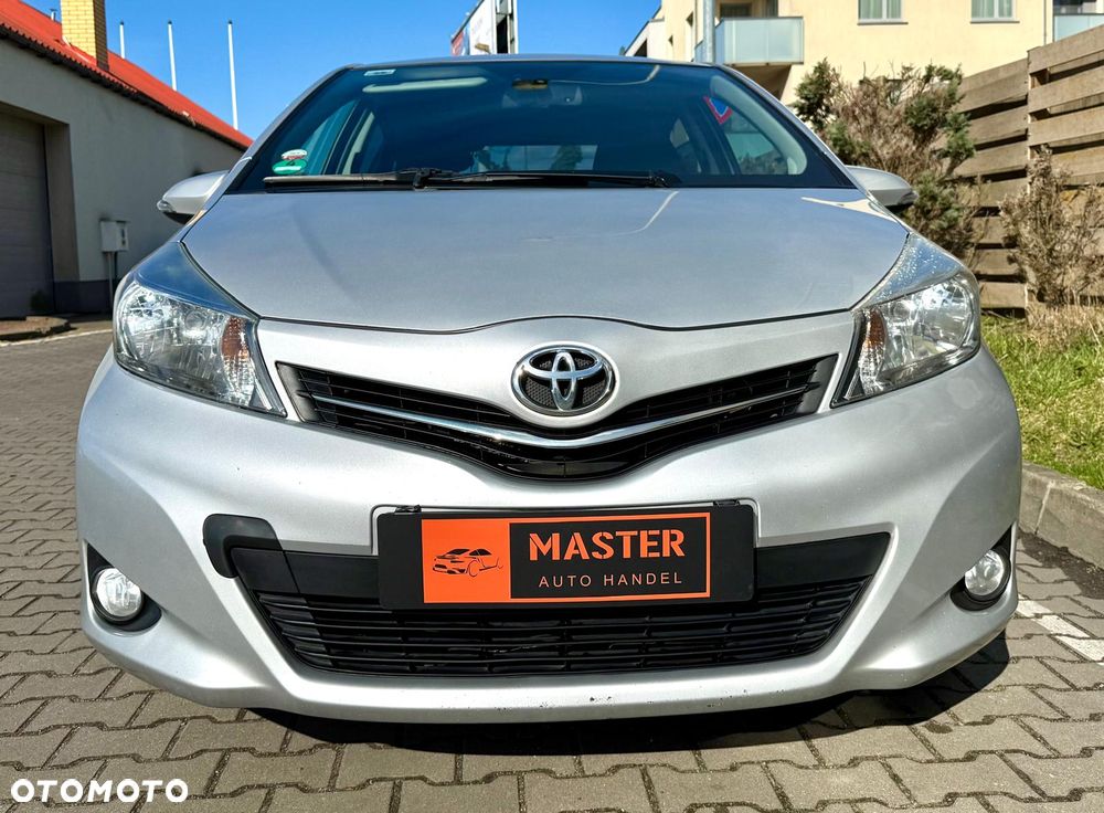 Toyota Yaris 1.33 Prestige - 9