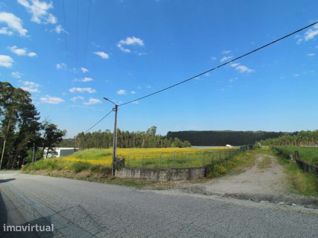 Vende-se terreno industrial com 13.500 m2 em Vila Nova de Famalicão - Grande imagem: 3/13