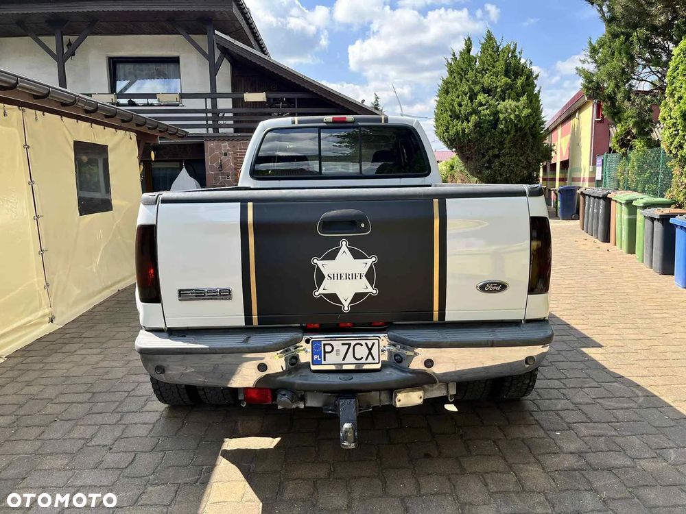 Ford F350 - 6