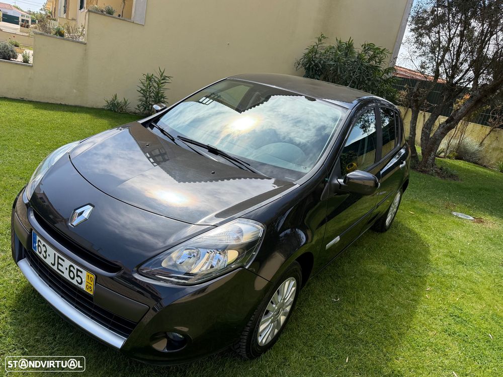 Renault Clio 1.2 16V Confort 130g - 14