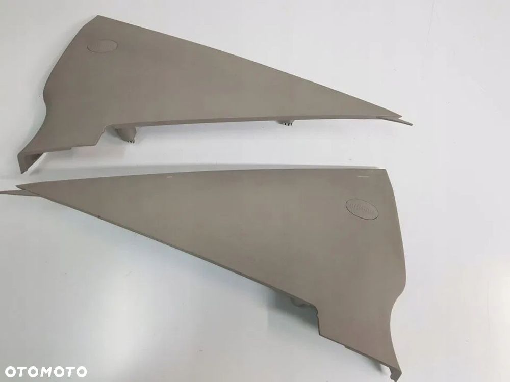 OSŁONA POSZYCIE SŁUPKA TYŁ CHEVROLET CRUZE SEDAN - 2