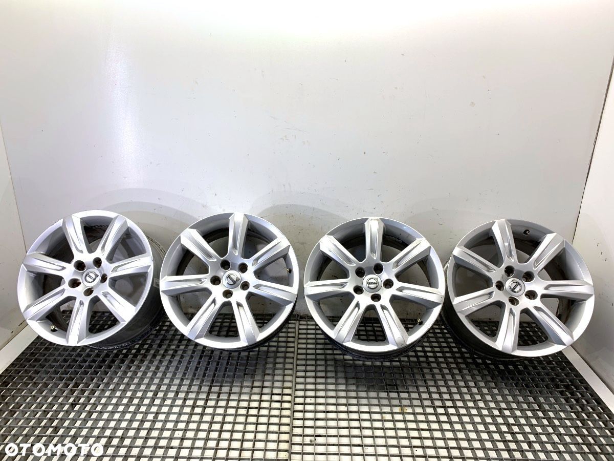 FELGI ALUMINIOWE KOMPLET 17'' 8J 5X108 63,3 ET 42 - 1199.00 PLN - VOLVO XC90 I (275) 2002 - 2015 T6 - 1