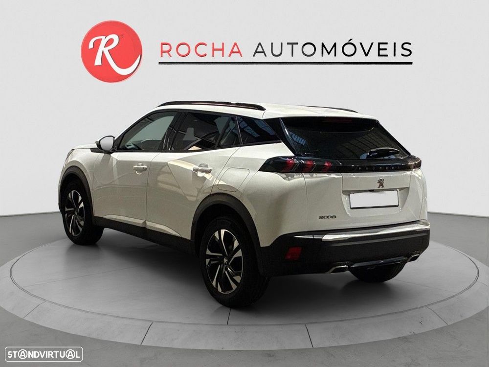 Peugeot 2008 1.2 PureTech Allure - 3