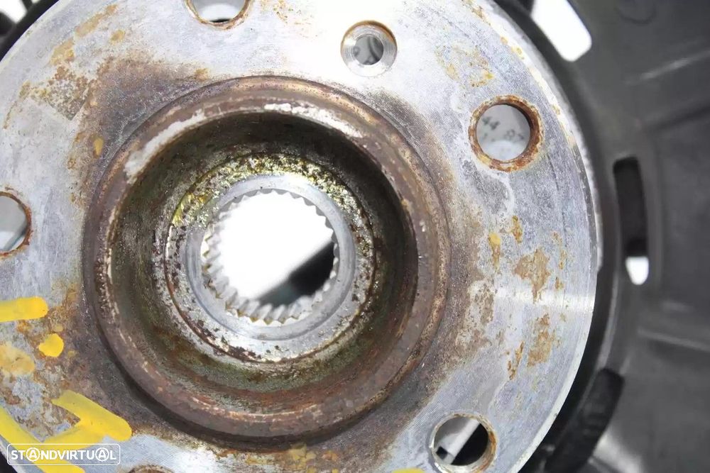 MANGA DE EIXO TRASEIRA ESQUERDA BMW 1 2018 -T.I. - 2