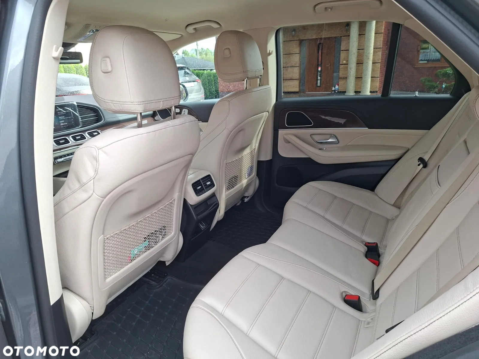 Mercedes-Benz GLE 350 d 4-Matic - 12