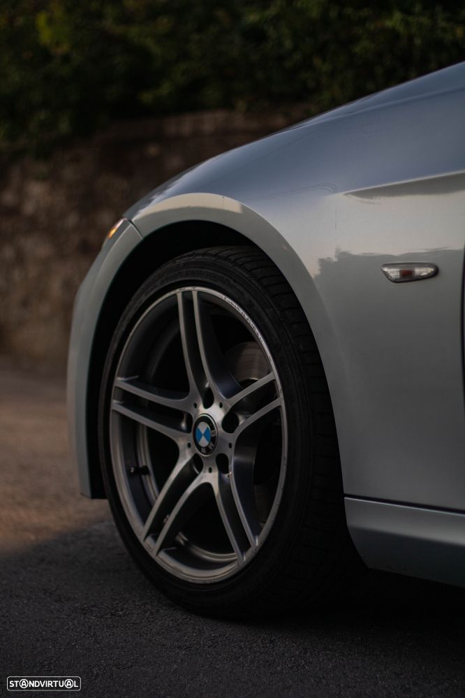 BMW 320 d M Sport Edition - 8