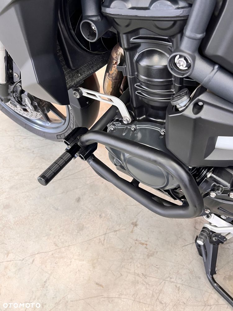 Triumph Tiger - 33