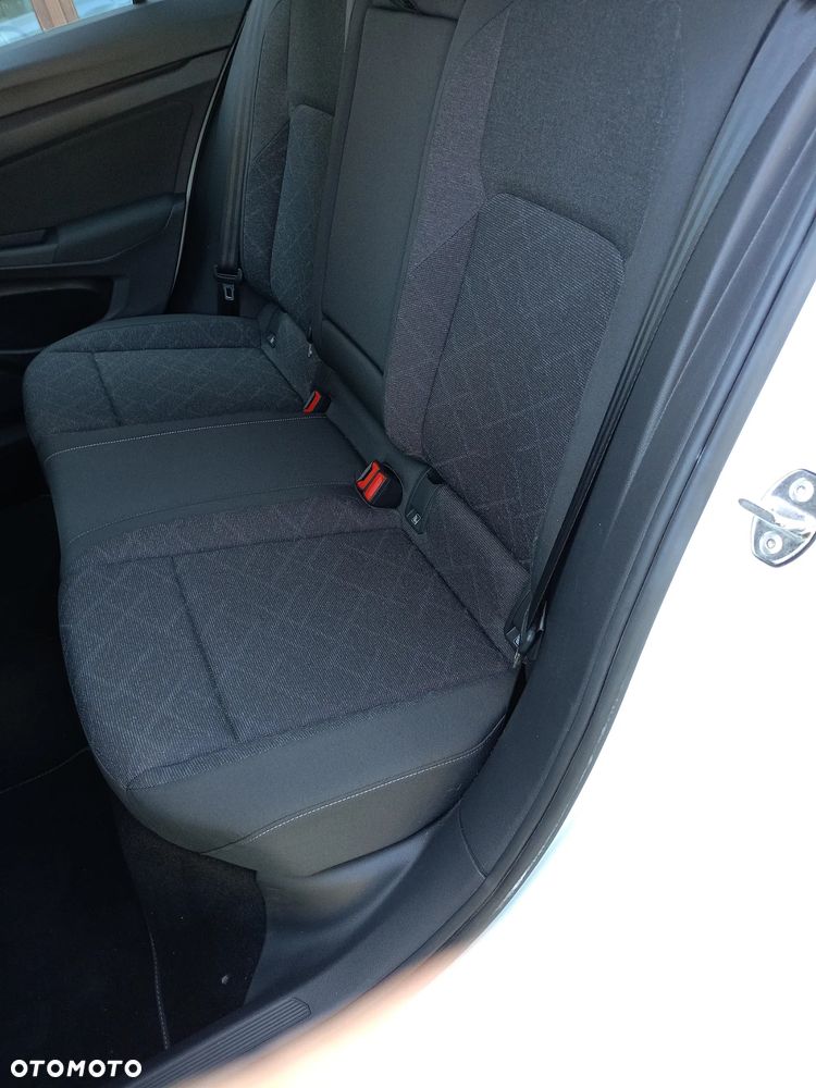 Volkswagen Golf - 20