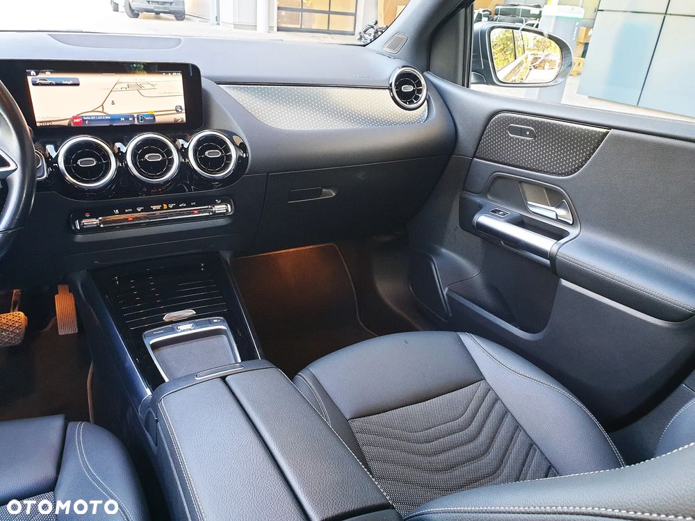 Mercedes-Benz Klasa B 200 d Progressive 8G-DCT - 11