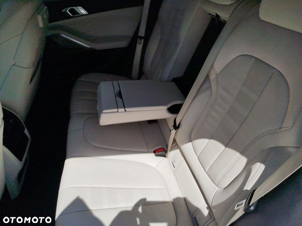 BMW X6 - 29