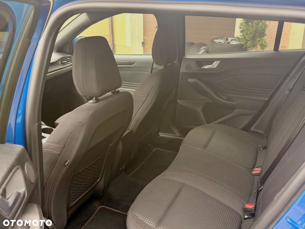 Ford Focus 2.0 EcoBlue ST-Line - 35