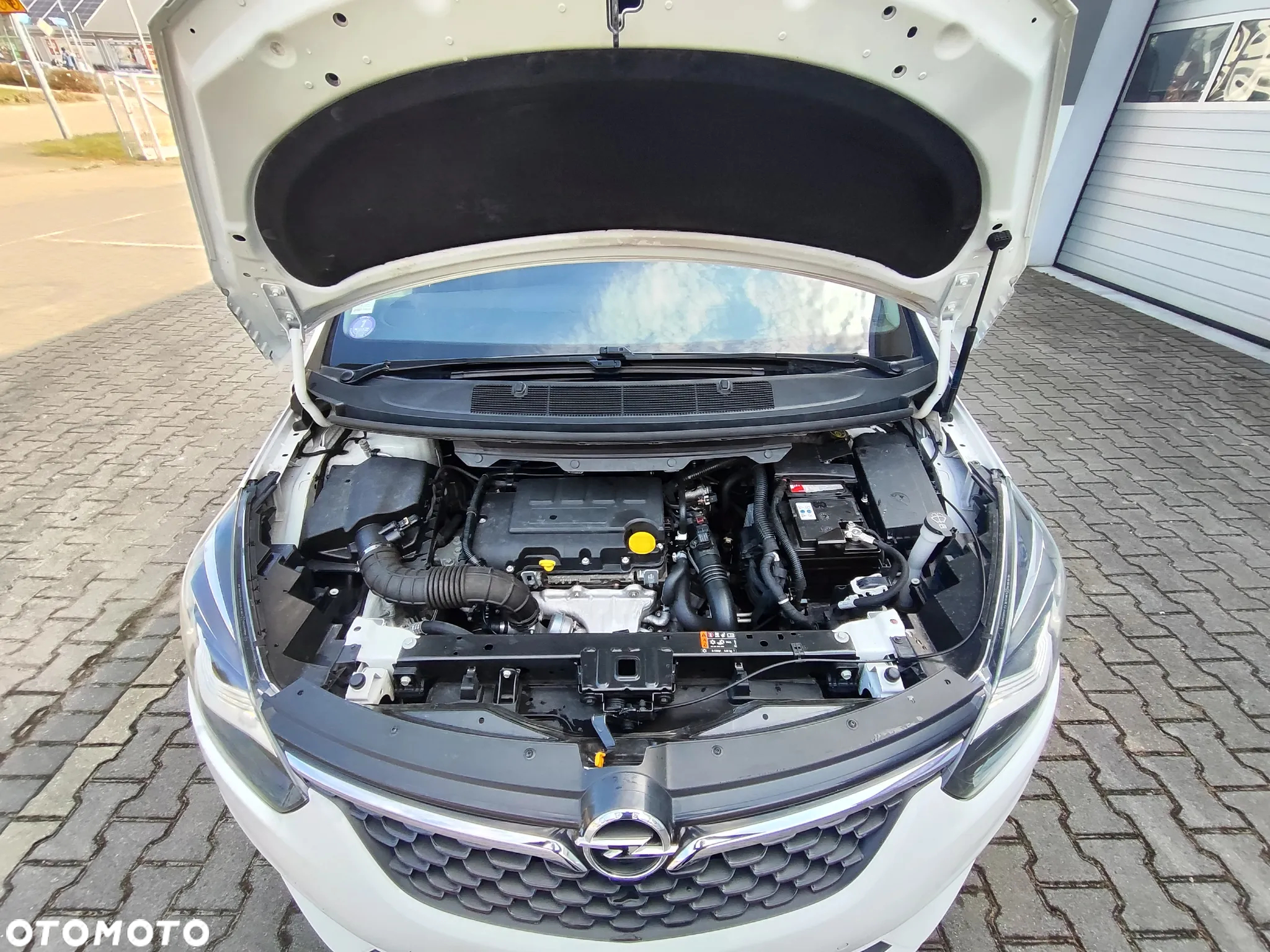 Opel Zafira Tourer 1.4 Turbo Automatik Business Edition - 24