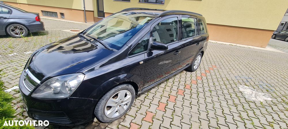 Opel Zafira 1.9 CDTI Enjoy - 1