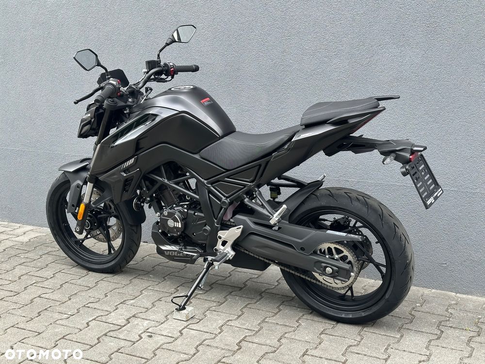 VOGE R125S - 5