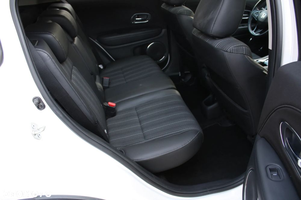 Honda HR-V 1.5 Executive (ADAS / Connect+) CVT - 19