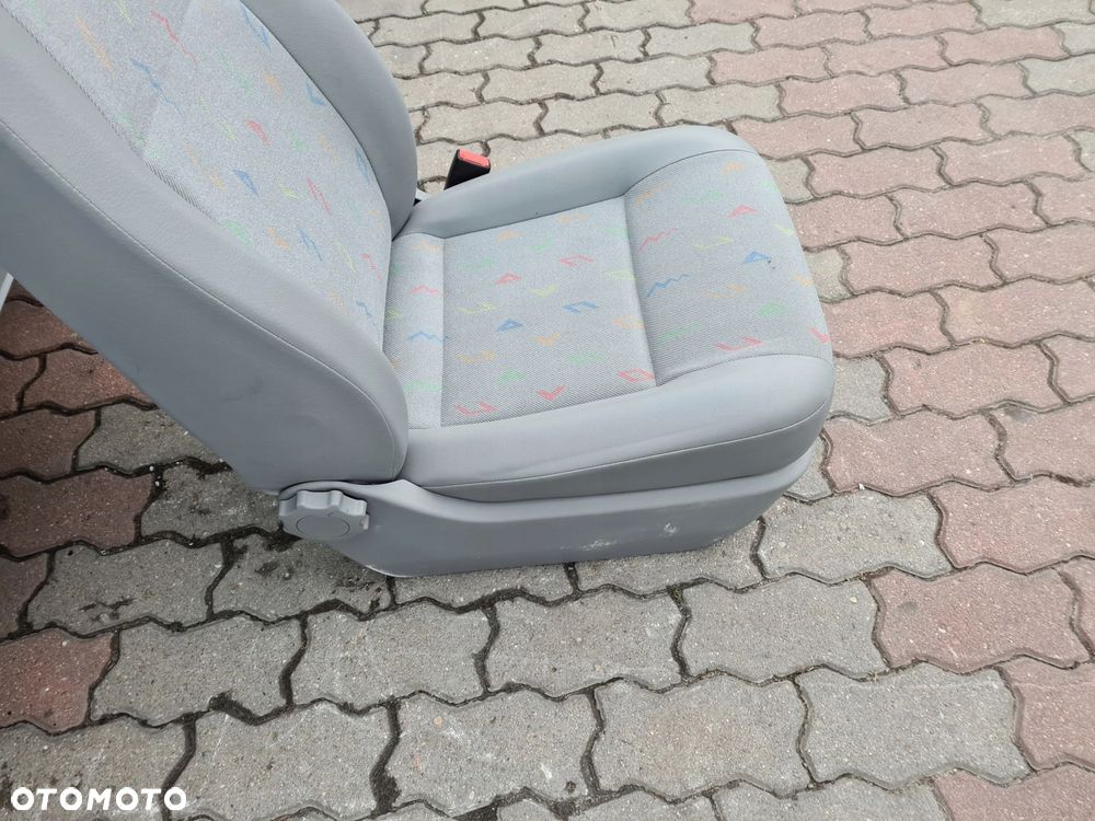 VW T5 T5 LIFT fotel pasażera przód INKA - 5