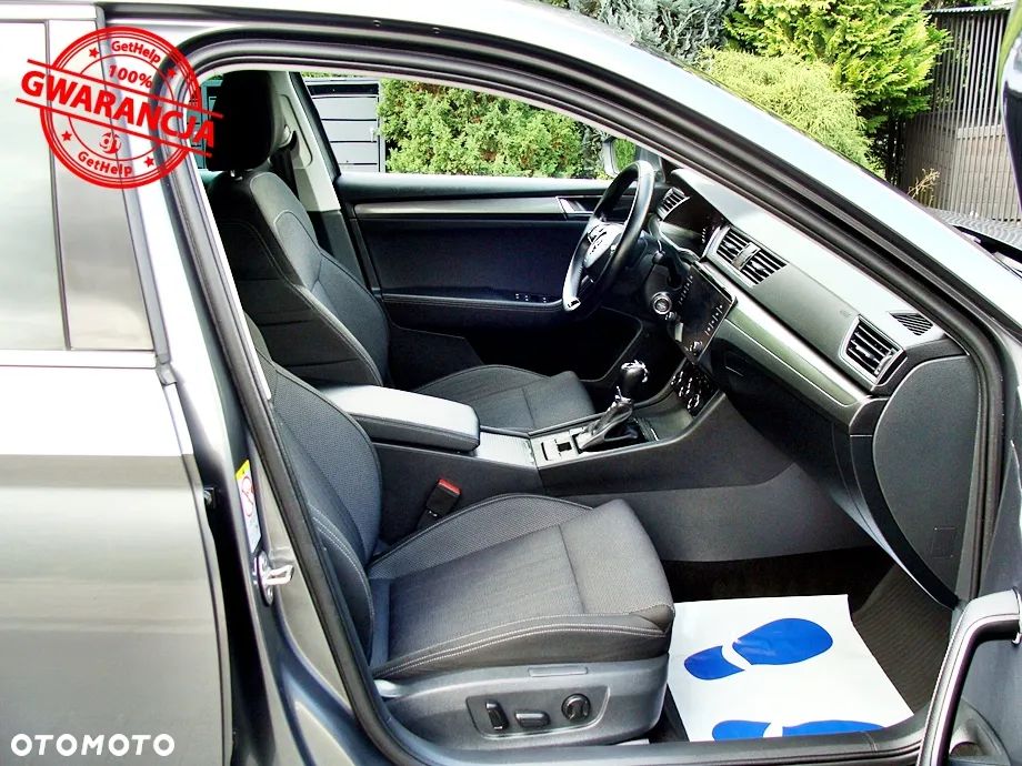 Skoda Superb 2.0 TDI DSG Premium Edition - 13