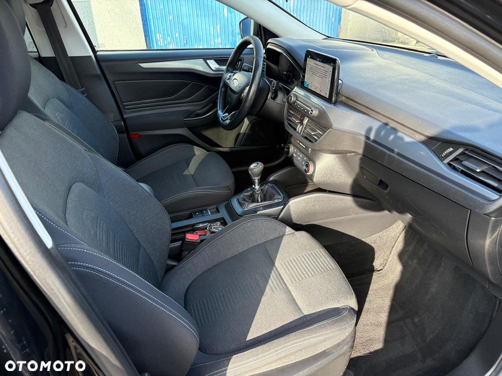 Ford Focus SW 1.5 TDCi DPF S&S Trend - 16