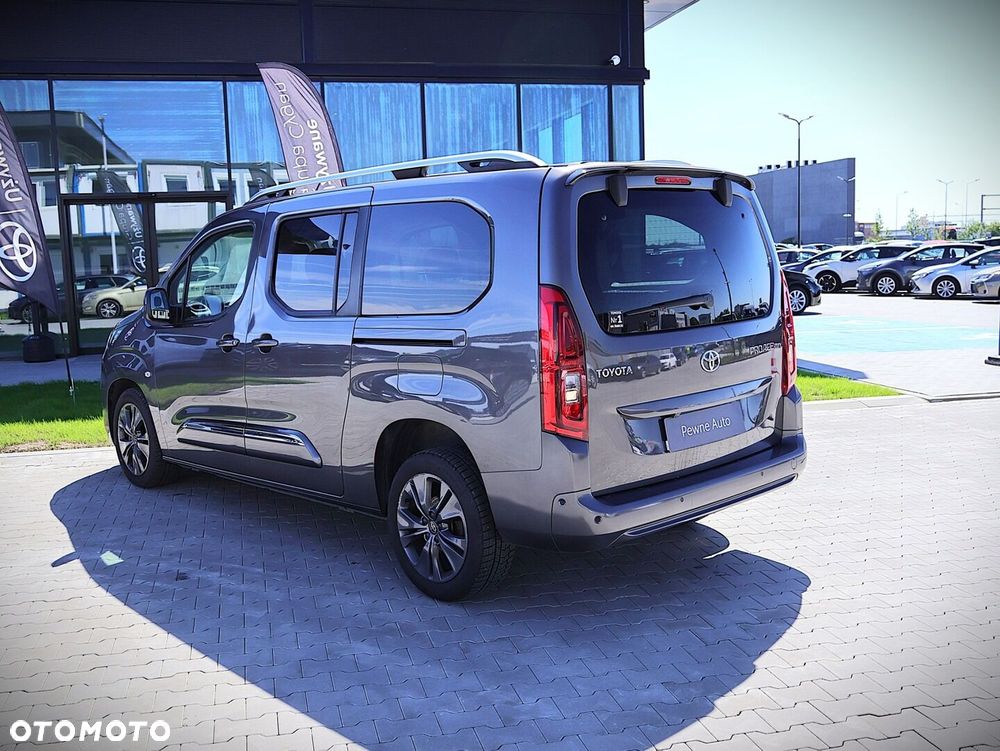 Toyota Proace City Verso - 8