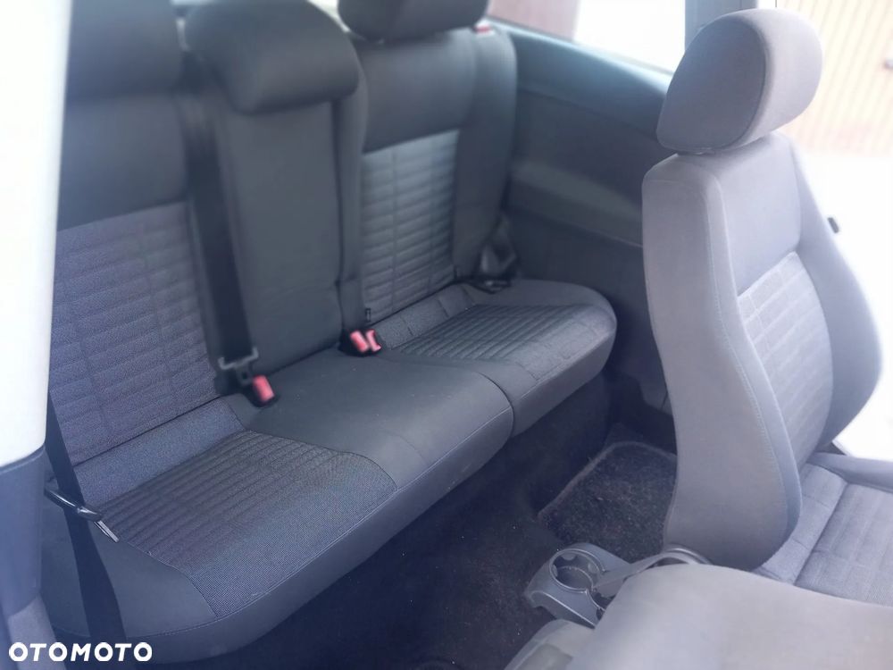 Volkswagen Polo 1.2 Tour Edition - 23