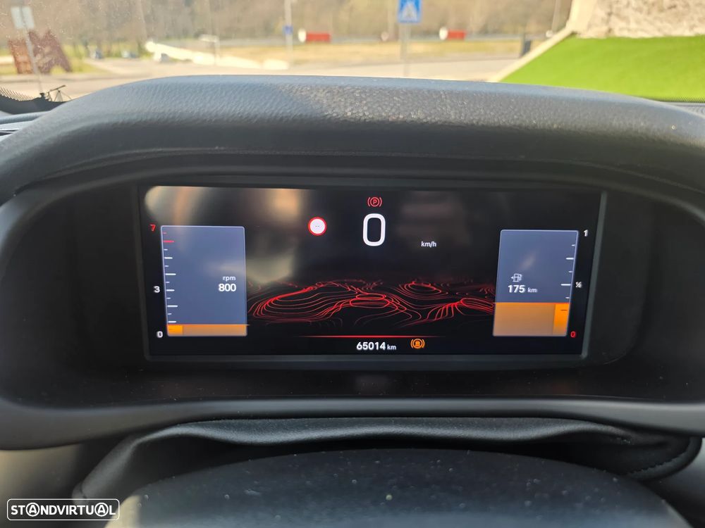 Jeep Avenger 1.2 GSE T3 Summit - 11