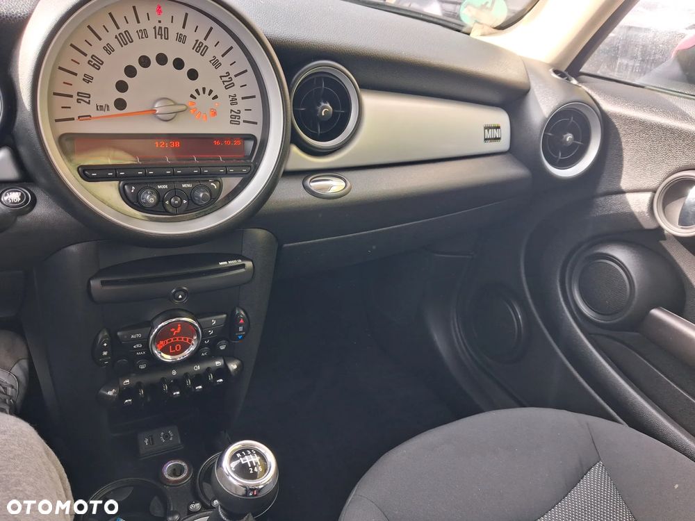 MINI ONE - 2