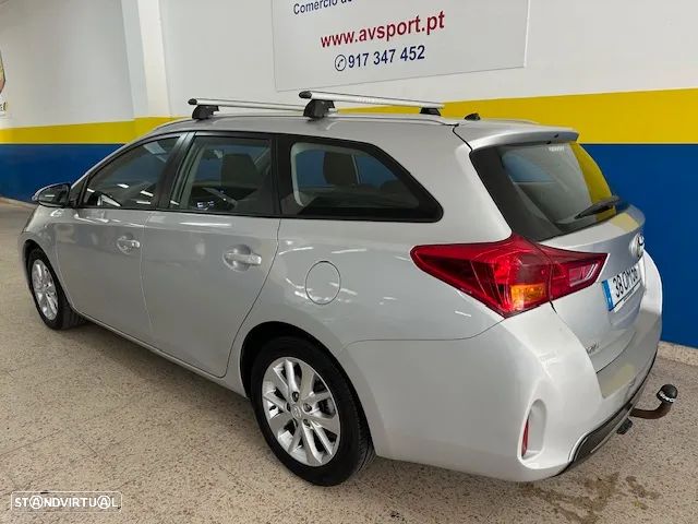 Toyota Auris Touring Sports 1.33 VVT-i Comfort +J16+Navi - 5