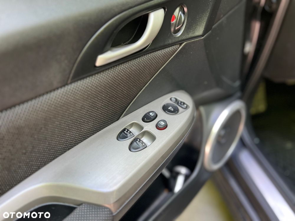 Honda Civic 1.8 TypeS - 16