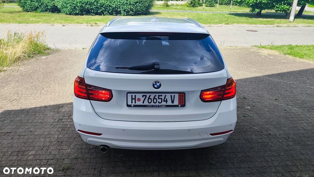 BMW Seria 3 - 17