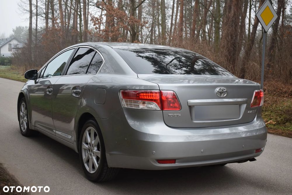 Toyota Avensis 2.0 Sol plus EU5 - 5