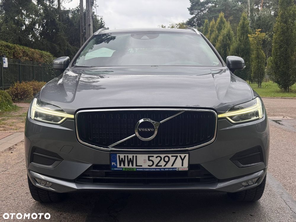 Volvo XC 60 B4 D Geartronic Momentum Pro - 4