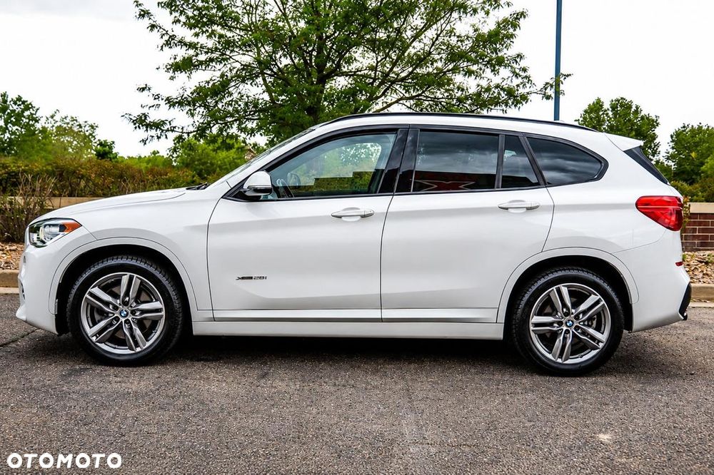 BMW X1 xDrive25i M Sport - 10