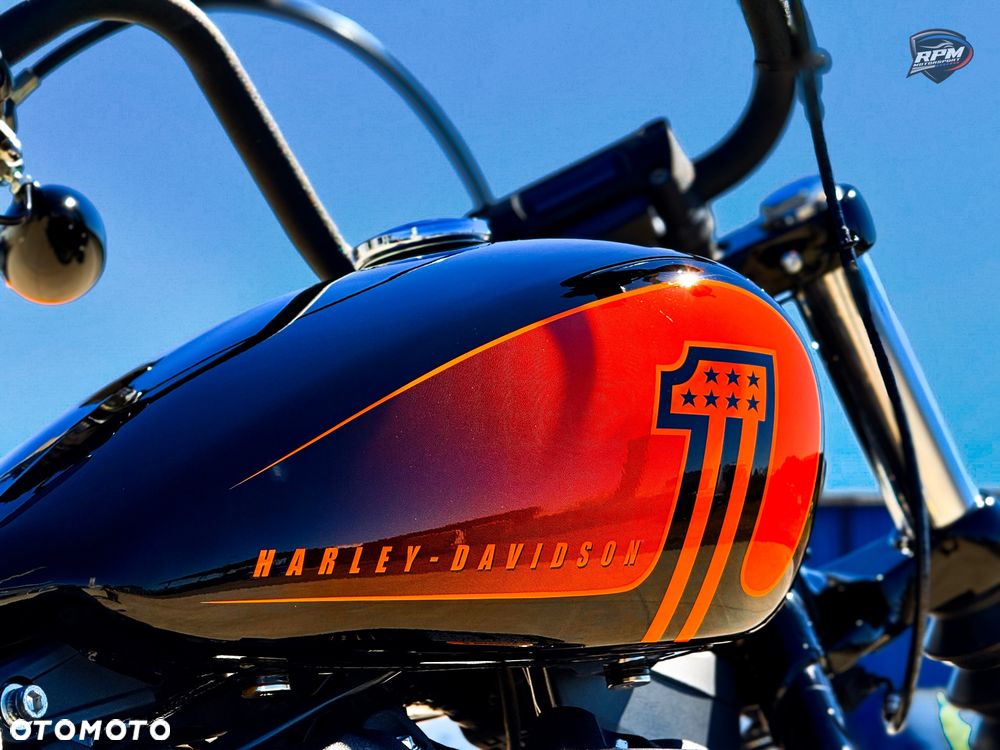Harley-Davidson Softail Street Bob - 9